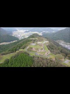 [x]兵庫県朝来市 竹田城址を空撮！！ - YouTube