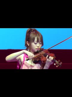 [x]【美しすぎるバイオリニスト】岡部磨知が登場！開会前にバイオリン演奏 「Yahoo！検索大賞2014」受賞式 #Machi Okabe # ...