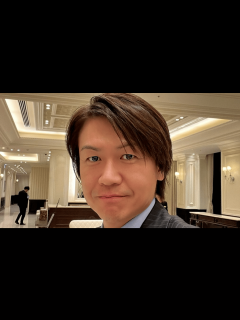 [x]元カリスマホスト・城咲仁(47) “ずっと夢だった”11歳年下・妻との伊勢神宮デートショット「お似合いのお二人でほっこりします ...