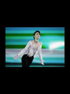 [x]羽生結弦の元妻・末延麻裕子さん、さらさらロングヘア＆タイトドレス姿で美オーラ放出！圧巻のバイオリン演奏動画公開 - YouTube