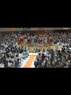 [x]大相撲仙台場所 幕内力士 横綱土俵入り - YouTube