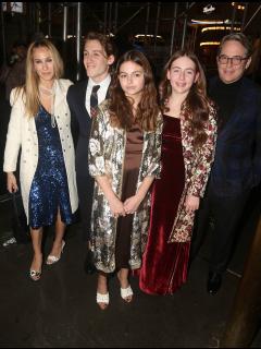 [x]Sarah Jessica Parker's daughter borrows her coat for family outing