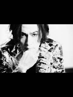 [x]B’z、ソロと活躍する稲葉浩志とは？音楽人生を紐解きながら、新曲＆名曲のおすすめポイントを紹介 – 画像一覧（6/6） – THE FIRST ...