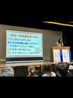 [x]杉本彩さんが高校生による保護犬シンポジウムに出席 「不幸な動物をゼロに」と訴え 『命を大量生産』する繁殖業者の問題を提起 | 特集 ...