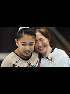 [x]「色々あったけど、みんな楽しそう」体操女子が異例の”4人”で予選を戦い抜き決勝進出！ 笑顔ハツラツ演技に労い、驚愕の声が続々【パリ五輪 ...