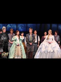 [x]『1789 -バスティーユの恋人たち-』4月12日 昼の部 カーテンコール - YouTube