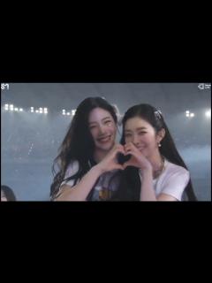 [x]Red Velvet at SMTOWN TOKYO DAY 2 WENRENE/WENTAE - YouTube