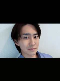 [x]ヒロミ(59)&松本伊代(59)の長男・小園凌央(29) 誕生日に幼少期の家族ショット公開「愛情をいっぱい受けてますね」 - ABEMA ...