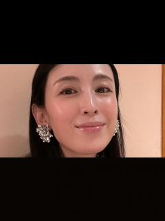 [x]入浴ショットが話題・雛形あきこ(46)愛妻家の夫・天野浩成(46)に寄り添う夫婦ショットにファン「ステキな夫婦!」「旦那さん頑張れ ...