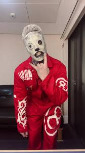 Halloween mother@Slipknot @Corey Taylor f***ers 🎃🤘🏻 #slipknot #halloween  #coreytaylor #fancydress #costume #duality #maggot